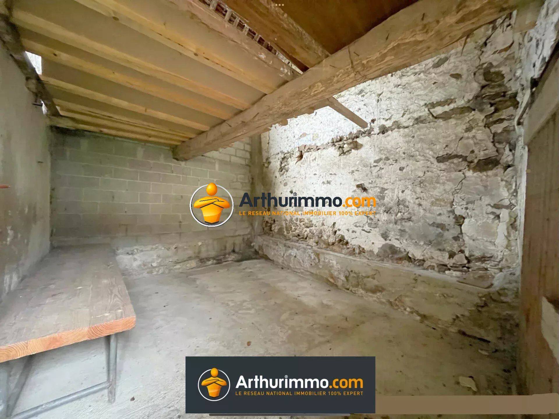 Maison 6 pièces 100 m² · à Coulommiers · 100 m² · 65 000 €