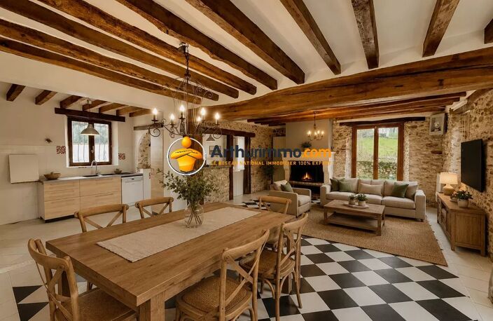 Maison briarde T8  252 m²  Terrain : 1135 M²  Piscine  Chauffée DPE : C — photo 3