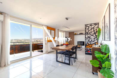 Appartement 4 pièces 280000 €