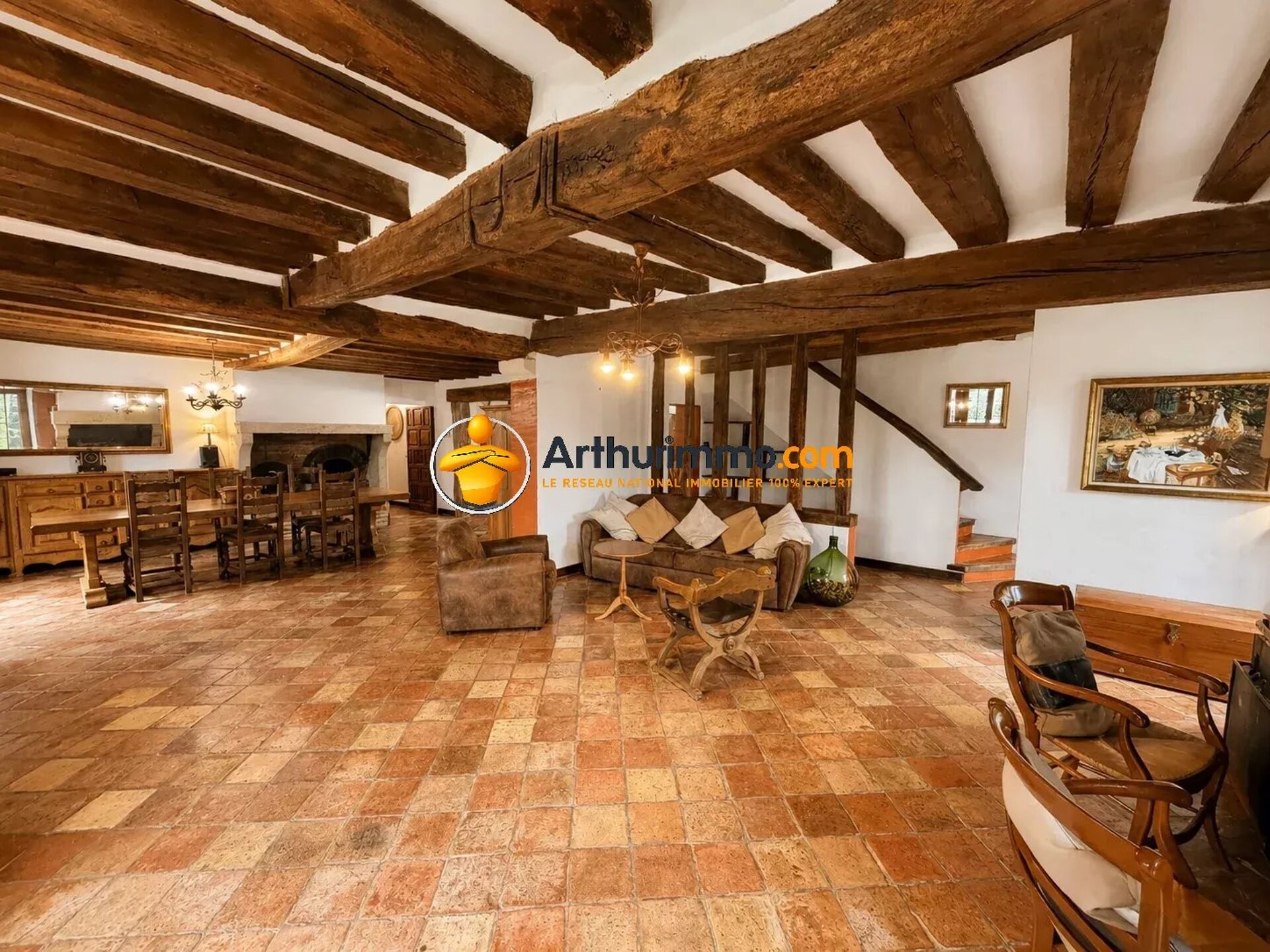 Maison 8 pièces 280 m² · à Crécy-la-Chapelle · 280 m² · 545 000 €