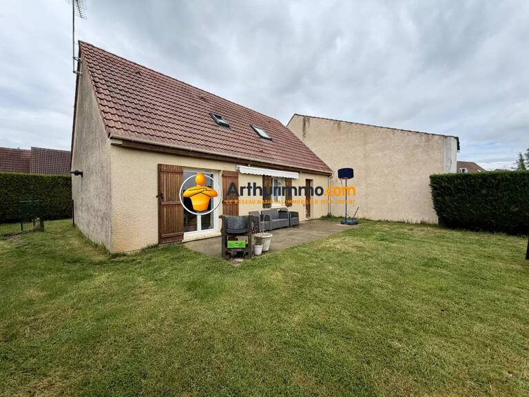 Maison 92m²-DPE:C-Terrain 570m² à Chevru — photo 1