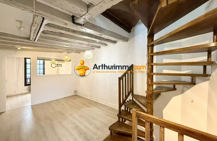 IMMEUBLE COMMERCIAL 67 m² ENVIRON COULOMMIERS — photo 3