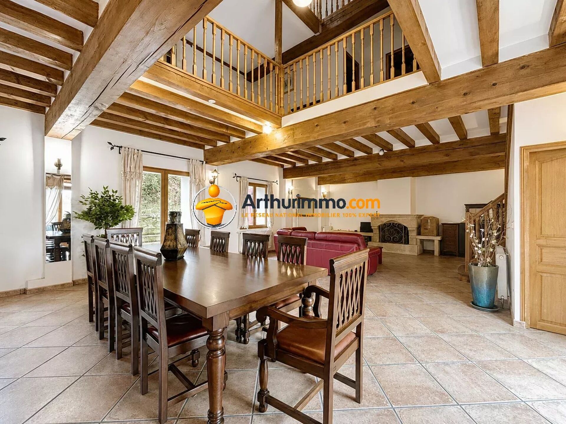 Maison 12 pièces 378 m² · à Coulommiers · 378 m² · 290 000 €