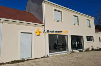 PAVILLON TRADITIONNEL AVEC GARAGE ,TERRAIN 1694 m² — photo du bien