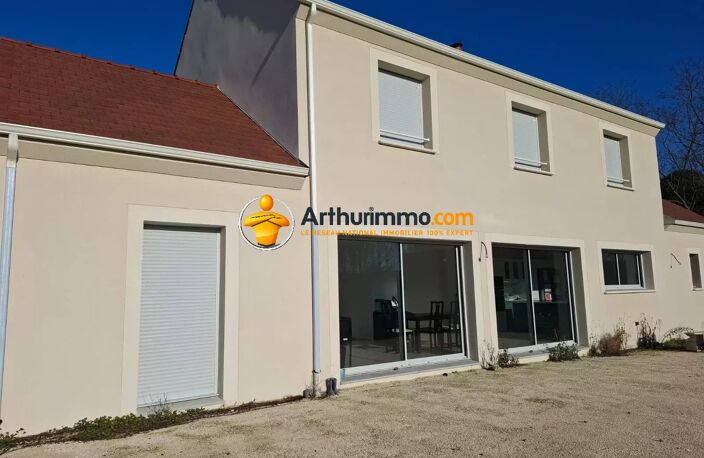 PAVILLON TRADITIONNEL AVEC GARAGE ,TERRAIN 1694 m² — photo 3