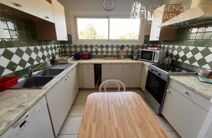 Arles – Monplaisir Nord | Maison familiale 5 chambres avec jardin et grand garage — photo 4
