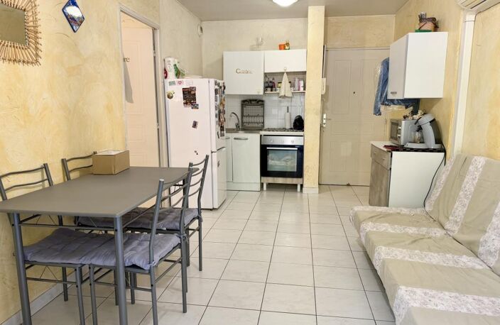 Charmant 2 pièces en résidence sécurisée avec terrasse — photo 2