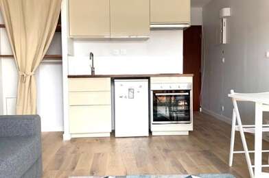 Appartement 1 pièces 740 €