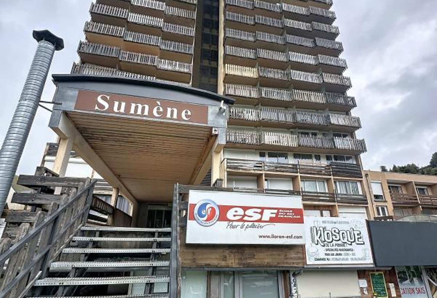 Appartement À Vendre — photo 1