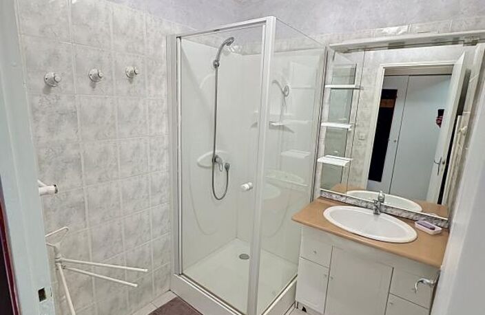 Appartement À Vendre — photo 3