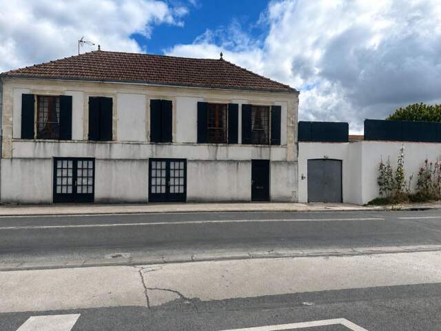 Maison À Vendre — photo du bien