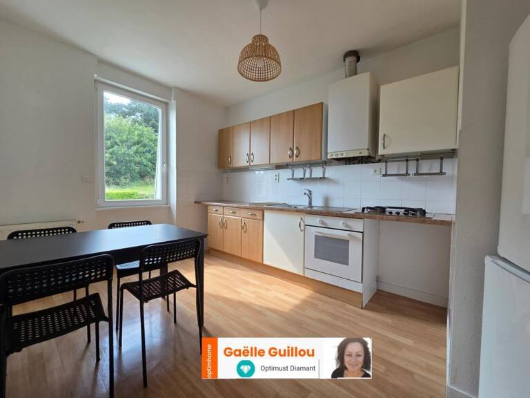 St pol de Léon - Appartement 4 pièces - 58m²- Vue mer - Place de parking + cave — photo 1