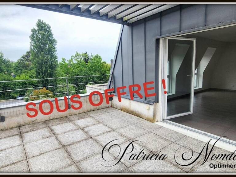 Dernier étage avec ascenseur et superbe terrasse T3 JURANCON (64) — photo 1