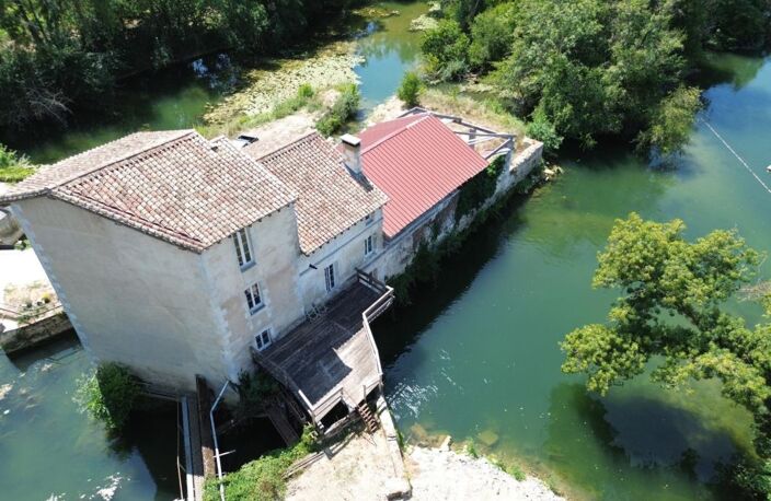 MOULIN D'EXCEPTION SUR LA CHARENTE - JOYAU PATRIMONIAL AUX PORTES D'ANGOULEME - VINDELLE (16) — photo 2