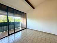 STUDIO CLIMATISÉ AVEC BALCON ET PARKING  AIGUES MORTES — photo 2