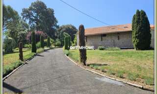 Maison 8 Pièces 185 m² à vendre à Roullet-Saint-Estèphe (16440)