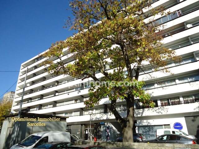 Sarcelles - Appartement avec Balcons de 5 pièces / 4 Chambres - 96 m2 - 179 000 € FAI — photo du bien