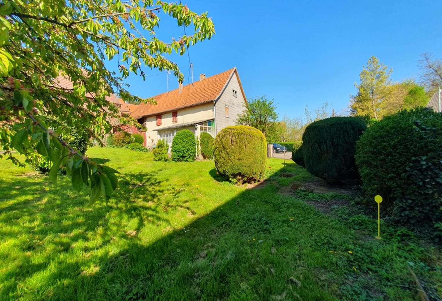 À VENDRE – Maison de caractère avec fort potentiel à Birkenwald — photo 1