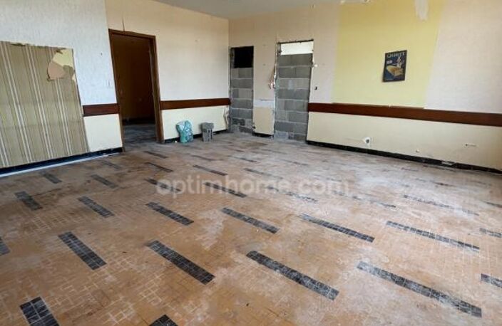 Maison 8 pièces à rénover de 200 m² avec permis accepté pour création de 2 logements – Moulidars (16290) — photo 4