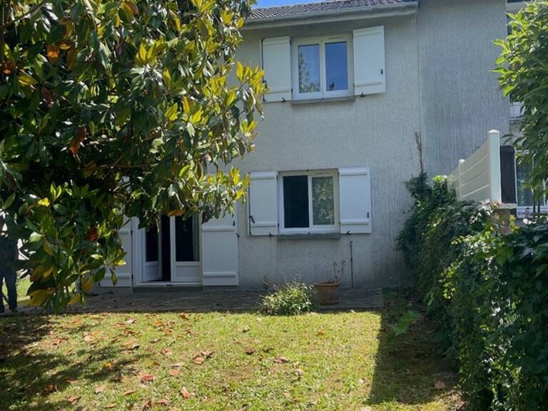 Maison familiale 5 pièces – Environ 100 m² habitables avec garage, terrasse et jardin – Secteur recherché — photo 1