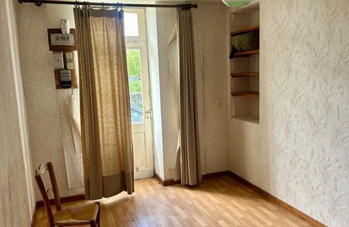 Maison à vendre 5 pièces LE TEMPLE (79) — photo 3