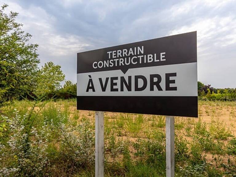 Terrain constructible 335 m² à Ormoy-Villers à 5 minutes de Crepy en Valois– Façade 12 m  / 40 min de Paris Gare du Nord — photo 1