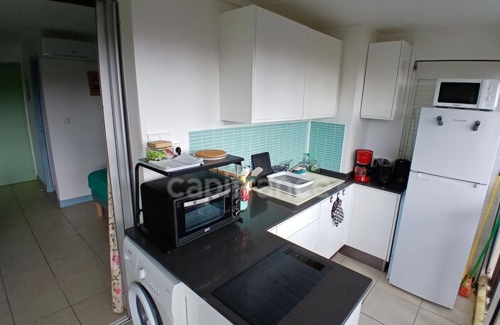 A 200 METRES DES PLAGES* STUDIO MEUBLÉ EN RDC* ACCESSIBLE PMR* PARKING PRIVÉ*  STE ANNE (972) — photo 4