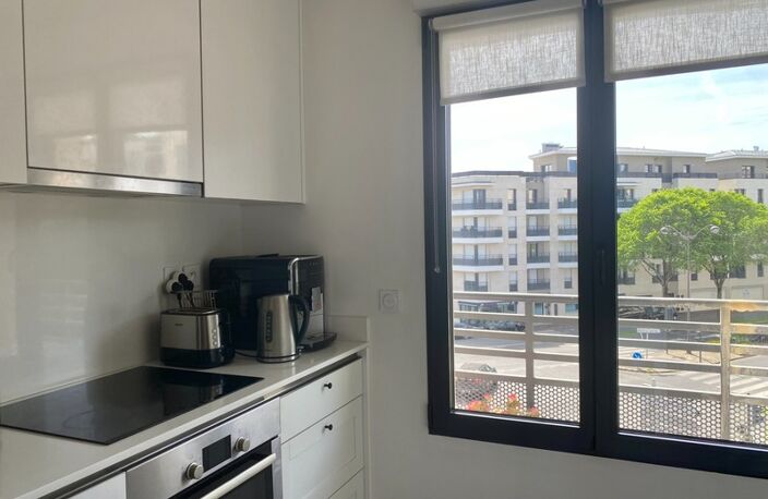 APPARTEMENT 2 PIECES EN DUPLEX NANTERRE (92) — photo 3