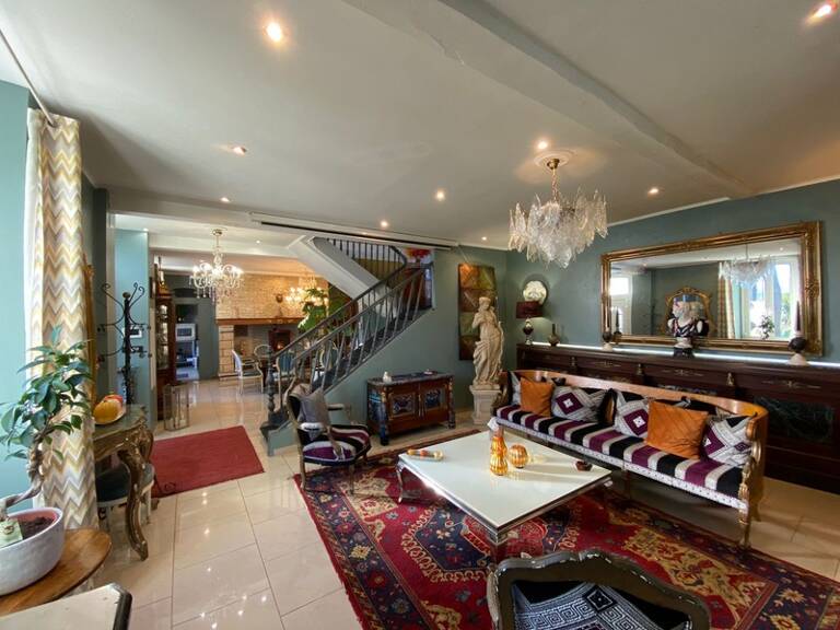 Maison à vendre 7 pièces LAMARQUE PONTACQ (65) — photo 1