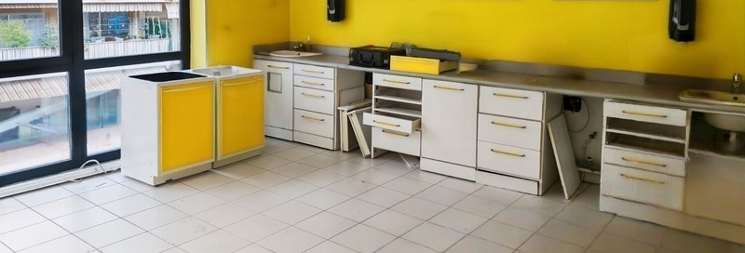 Local industriel 6 Pièces 83 m² à vendre à Menton (06500)