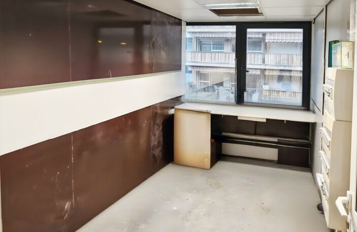 À VENDRE – MURS DE LOCAUX PROFESSIONNELS - MENTON (06 500) - 380 000 € honoraires d'agence inclus — photo 3