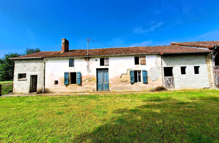 Corps de ferme à aménager avec dépendances et plus de 7 000 m² de terrain  Plaisance-du-Gers — photo 3
