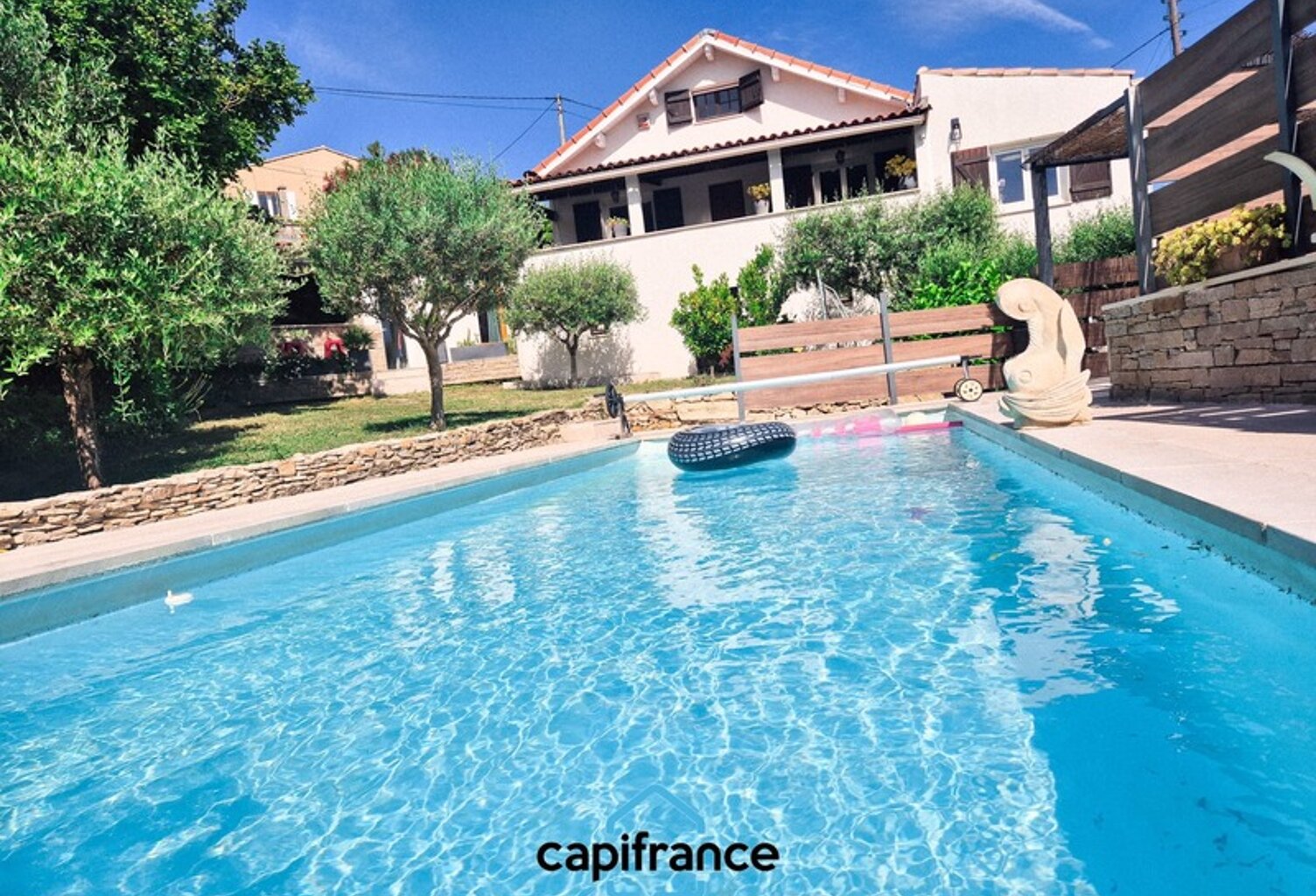 Maison familliale rénovée avec piscine — photo 1