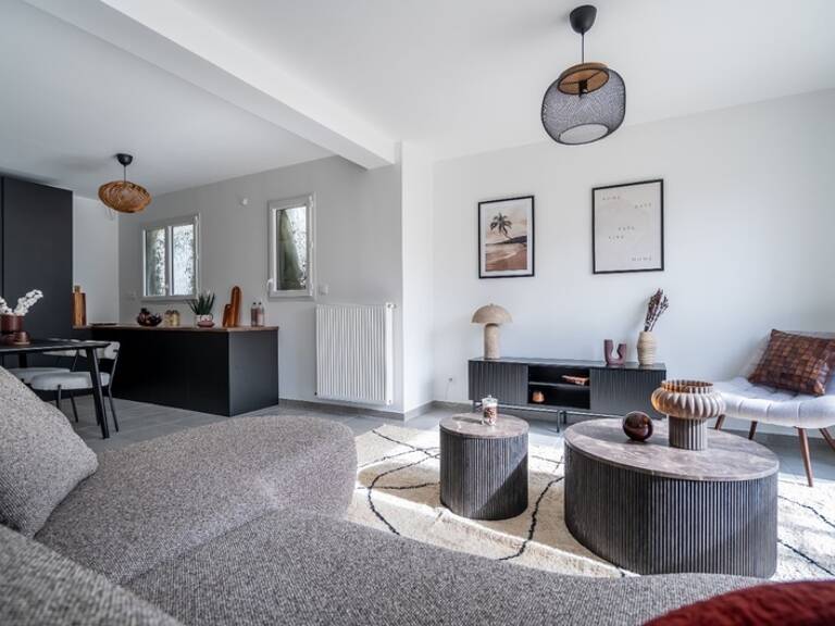 Maison à vendre 4 pièces LOISIN (74) — photo 1