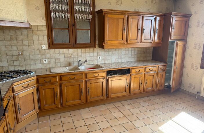 Maison à vendre 8 pièces 194m2 MONT SAINT VINCENT (71) — photo 4