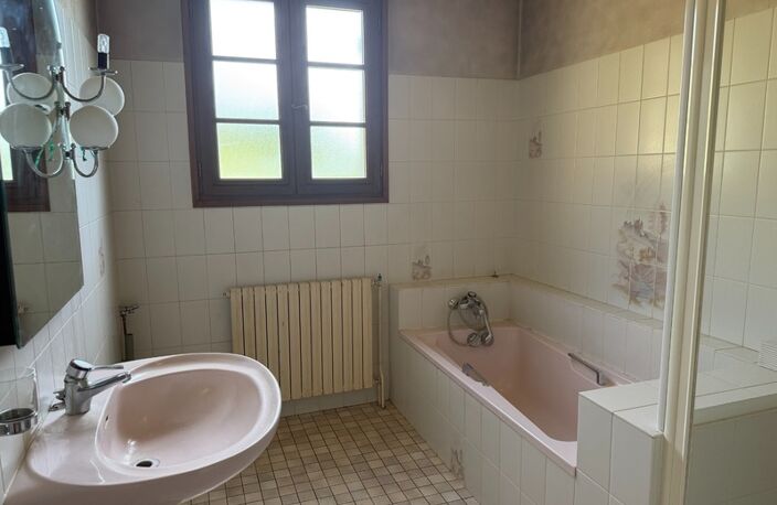 Maison à vendre 8 pièces 194m2 MONT SAINT VINCENT (71) — photo 5