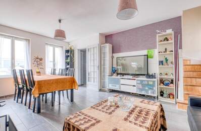Christophe Michaudelle – EXLUSIVITE - CAPIFRANCE vous propose Nanteuil lès Meaux : Proche des commodités, maison de ville bien entretenue - 6 pièces - 5 chambres - 2 WC — photo du bien