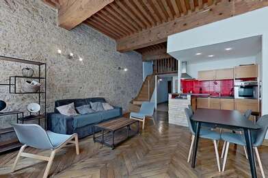 Appartement 2 pièces 1070 €