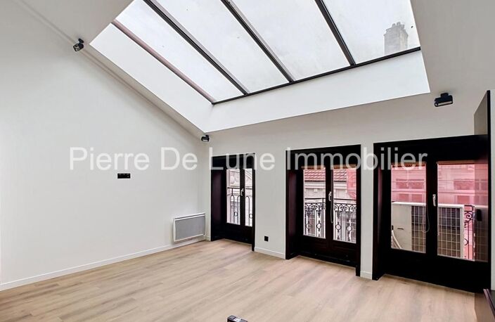 Presqu'île, dernier étage, 124m2, verrière exceptionnelle — photo 5