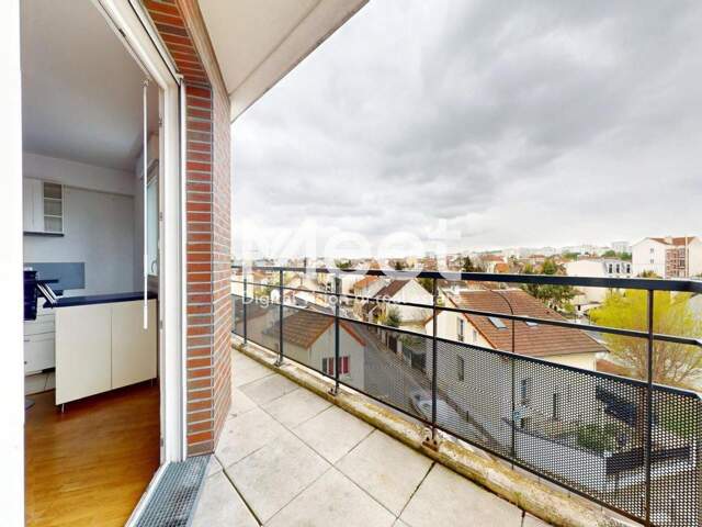 3 PIECES - IMMEUBLE RÉCENT - BALCON - VUE DÉGAGÉE — photo du bien