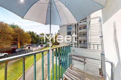 Appartement 4 pièces 265000 €