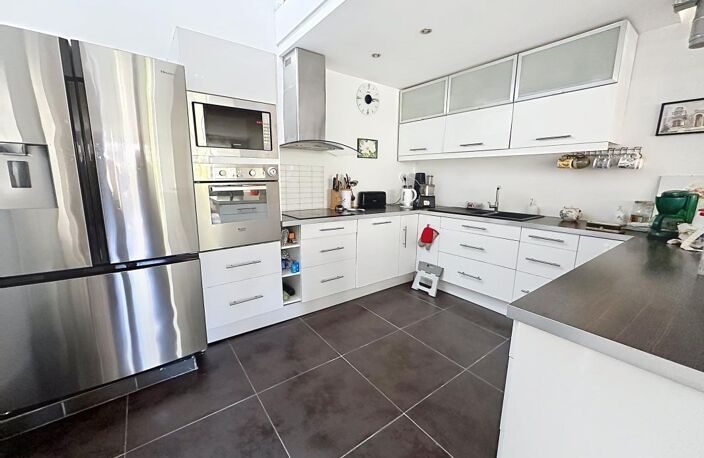 Maison À Vendre Avignon Extra-Muros, 104 m², 3 chambres, Jardin, Garage — photo 4