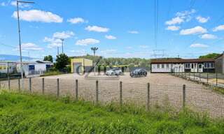 Terrain  1320 m² à louer à Vert-Saint-Denis (77240)