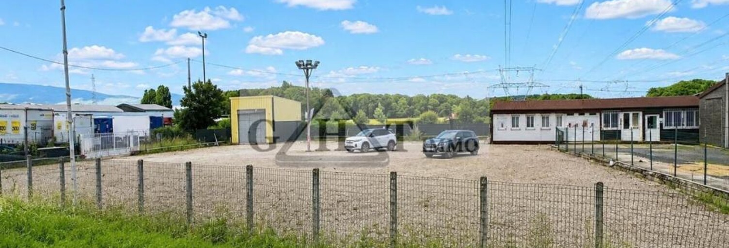 Terrain  1320 m² à louer à Vert-Saint-Denis (77240)