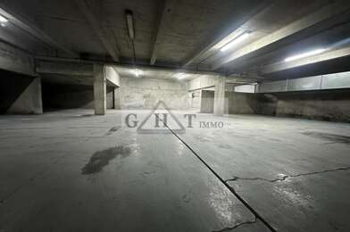 Local industriel  3350 €