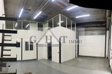 Local industriel  1700 €