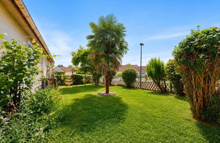 Maison de 6 pièces - 4 chambres de 155 m² à Chéroy — photo 3
