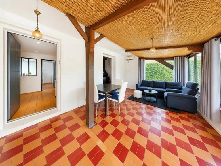 Maison de 6 pièces - 4 chambres de 155 m² à Chéroy — photo 1