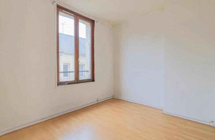 Maison de ville - 74 m2 - Valenciennes — photo 2