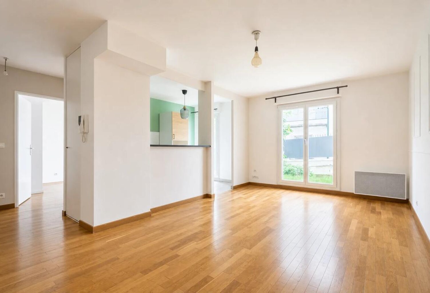 Appartement de standing - 2 pièces de 50 m² - Le Raincy — photo 1